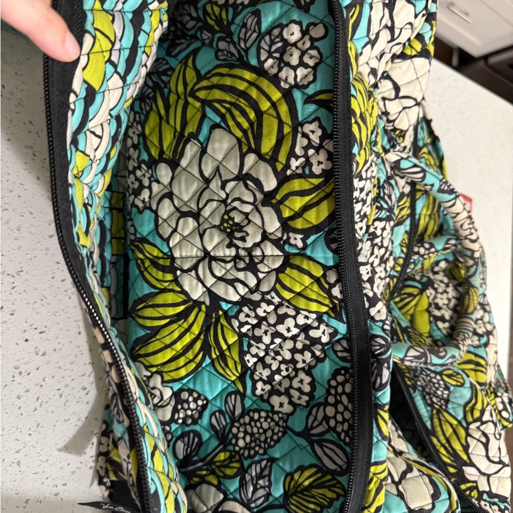 Vera Bradley island blooms weekender bag - Picture 7 of 9